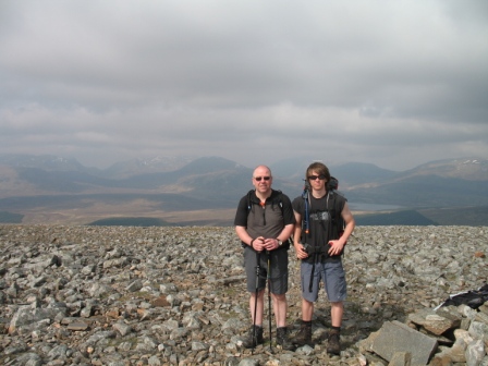 Ross & Billy on Geal-charn summit.jpg