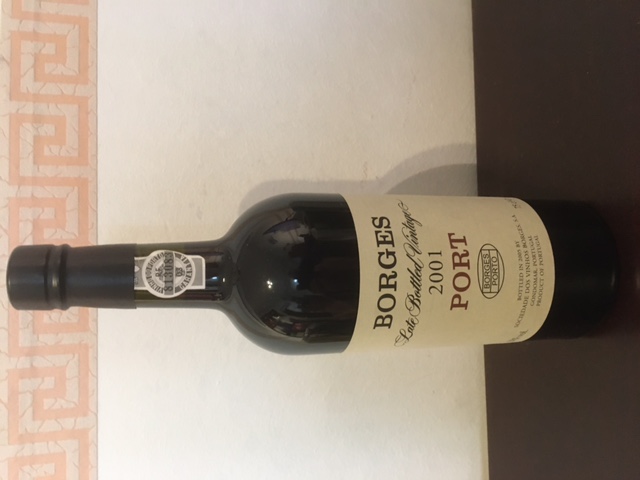 75 cl bottle of Borges Late bottled Vintage Port. Vintage 2001 and bottled in 2005. Condition: very good