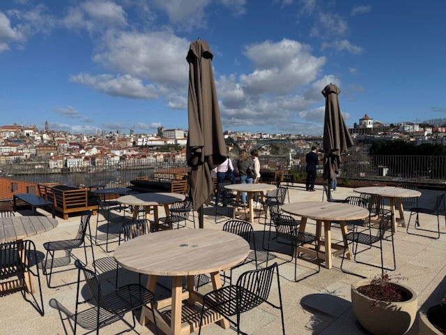 The roof bar view