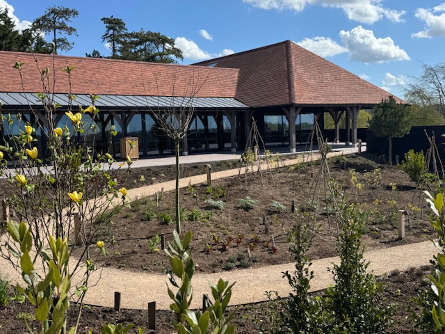 Traditional oak barn build